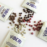 PEARL Organic Chocolate Rolled Blackcurrants 90g